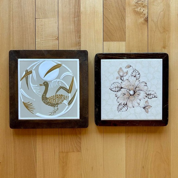 Vintage Trivet Set - Picture 3 of 6